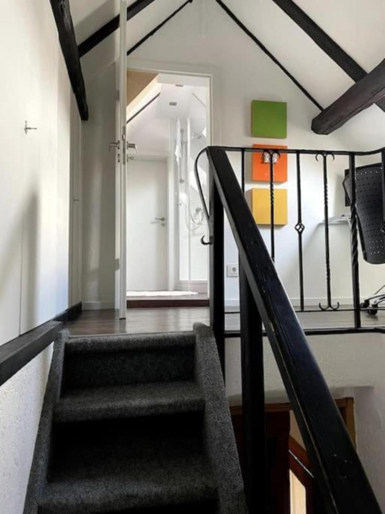 Ferienwohnung Im 'Schmoller - Hof' นอยชตัดท์ อัน แดร์ ไวน์ชตราเซอ ภายนอก รูปภาพ