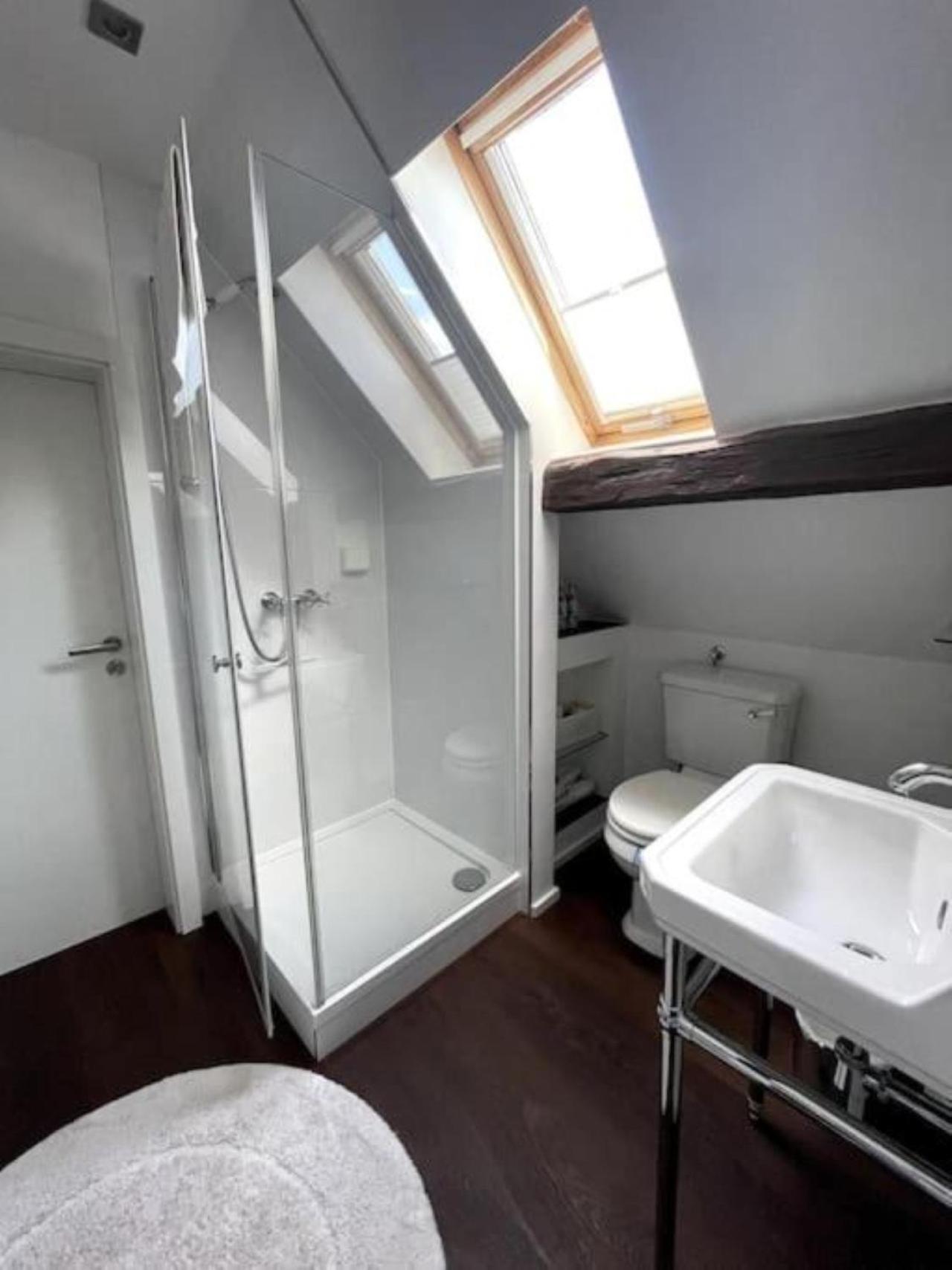 Ferienwohnung Im 'Schmoller - Hof' นอยชตัดท์ อัน แดร์ ไวน์ชตราเซอ ภายนอก รูปภาพ